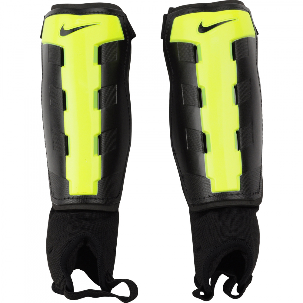 ЩИТКИ ФУТБОЛЬНЫЕ NIKE CHARGE SP0258-072