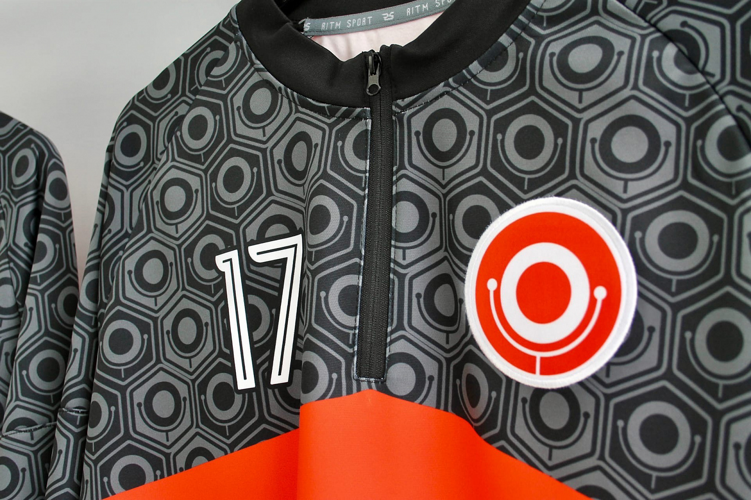 Свитер тренировочный REGLAN SZ